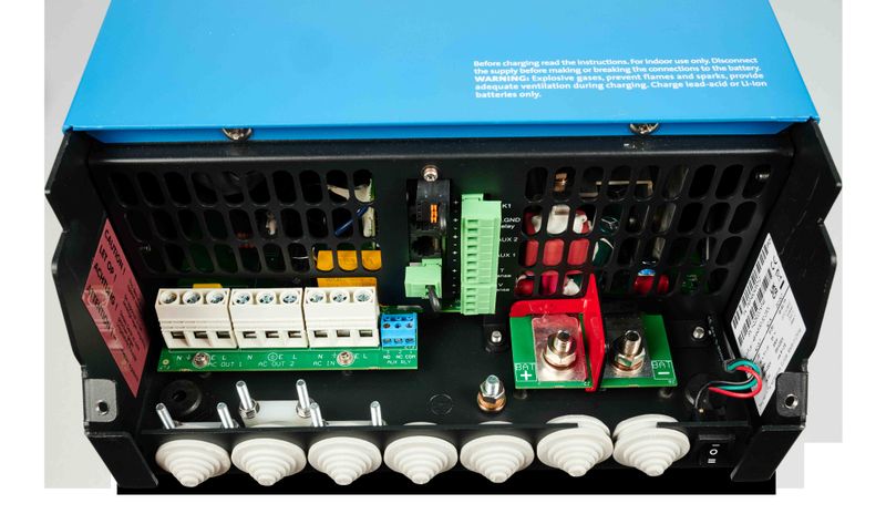 Victron MultiPlus-II 48/4k5/55-32 230V kombi inverter og lader